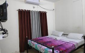 Hotel Silver Space